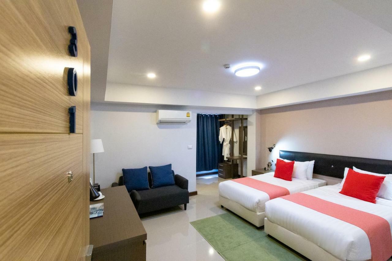 เซ็นเตอร์พาร์ค บาย แพ็กซ์ตัน เชียงใหม่ Hotel ภายนอก รูปภาพ