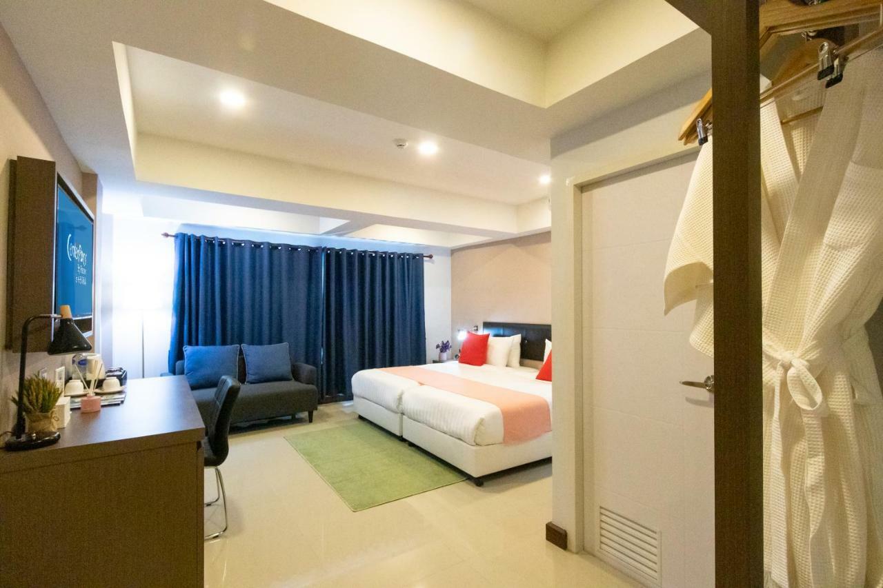 เซ็นเตอร์พาร์ค บาย แพ็กซ์ตัน เชียงใหม่ Hotel ภายนอก รูปภาพ