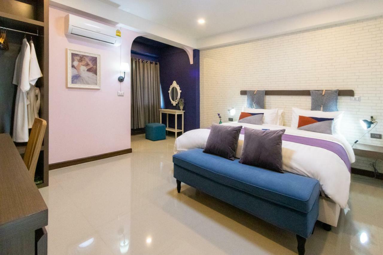 เซ็นเตอร์พาร์ค บาย แพ็กซ์ตัน เชียงใหม่ Hotel ภายนอก รูปภาพ