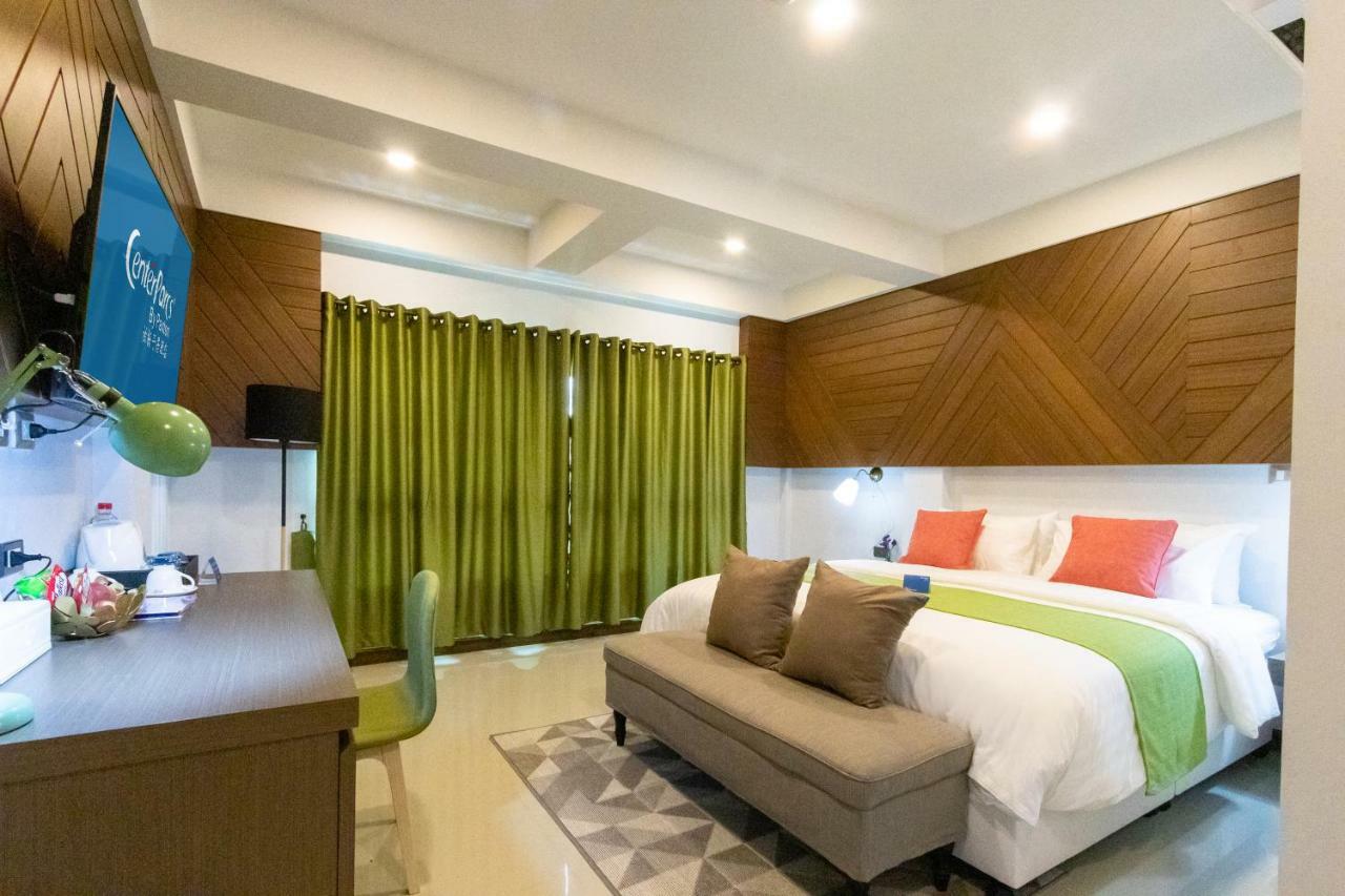 เซ็นเตอร์พาร์ค บาย แพ็กซ์ตัน เชียงใหม่ Hotel ภายนอก รูปภาพ