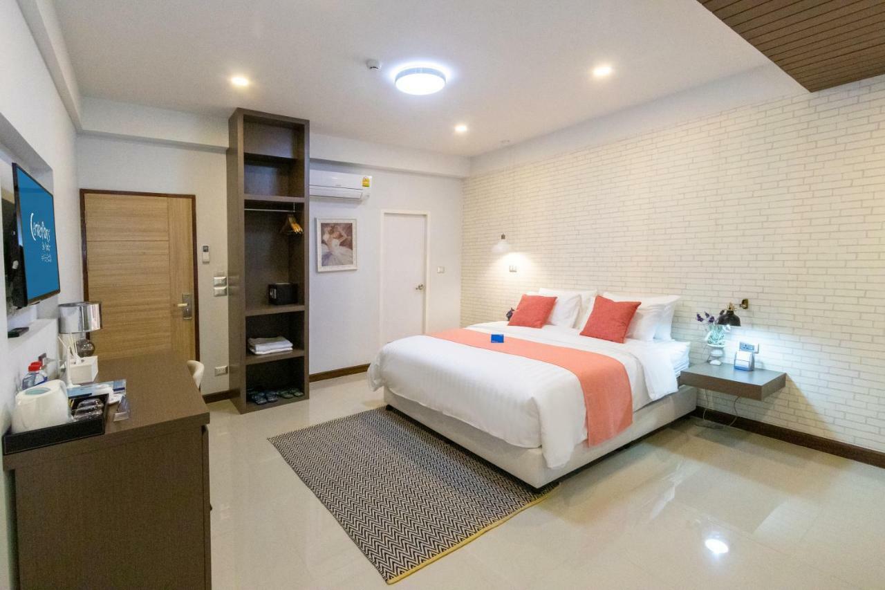 เซ็นเตอร์พาร์ค บาย แพ็กซ์ตัน เชียงใหม่ Hotel ภายนอก รูปภาพ